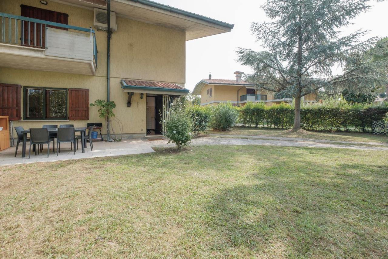 Villa Ida - 2 Bedrooms Apartment With Private Garden Sirmione Exterior photo